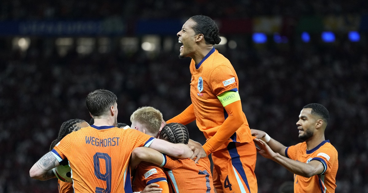 Nizozemska za šest minuta srušila Tursku i bukirala polufinale