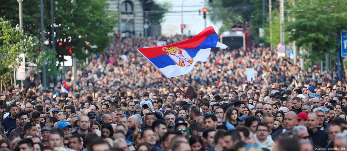 Da li bratska Rusija tajno preti Vučiću državnim udarom i kakve veze ima litij s tim?